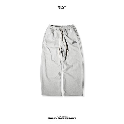 Quần nỉ ống rộng SLY Sweat Pant Solid màu xám tiêu