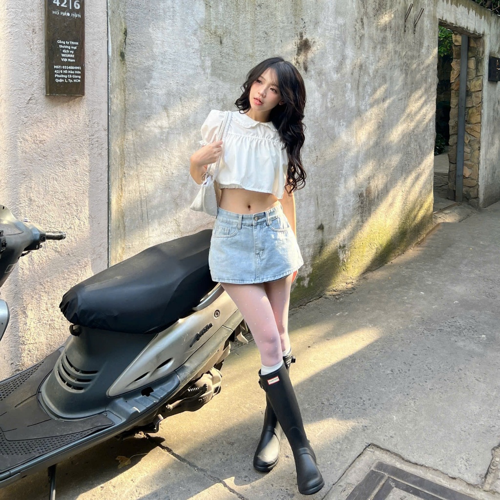Calem.Club - Quần giả váy Urban Chic Mini Skort dáng ngắn cạp trễ chất jean dày dặn form chữ A tôn dáng | BigBuy360 - bigbuy360.vn
