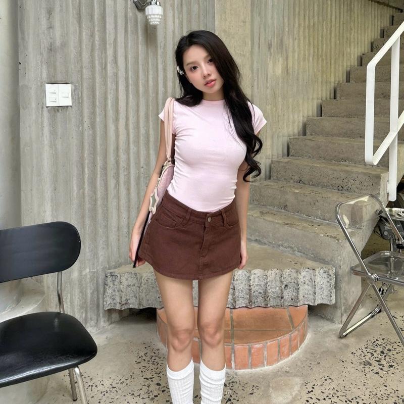 Calem.Club - Quần giả váy Urban Chic Mini Skort dáng ngắn cạp trễ chất jean dày dặn form chữ A tôn dáng | BigBuy360 - bigbuy360.vn