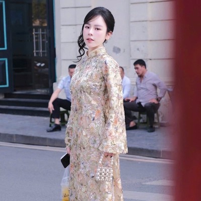 Áo dài thiết kế cách tân dáng suông kim sa hoa 4 tà kèm quần lụa MỘC SA Callene (CC529)