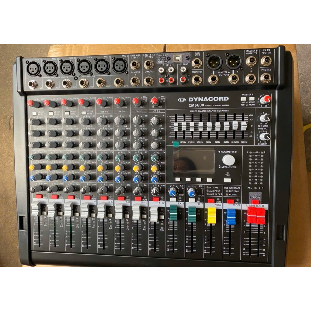 Bàn mixer DYNACORD CMS 600