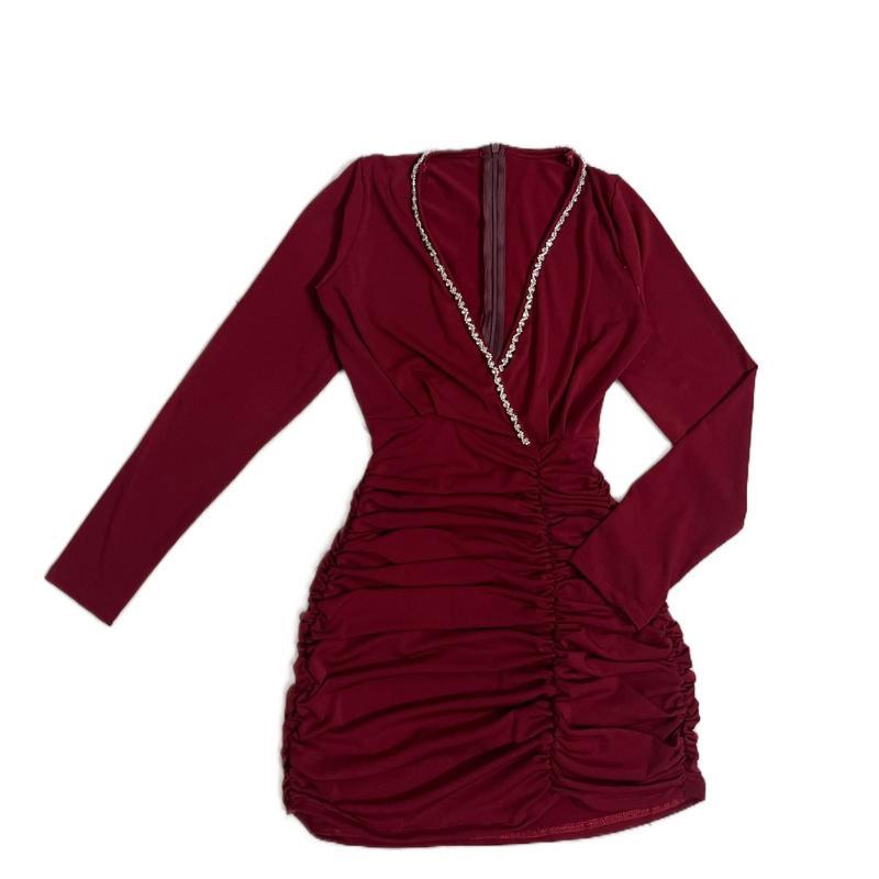 D83 Váy body tay dài đính đá nhúng eo đi tiệc