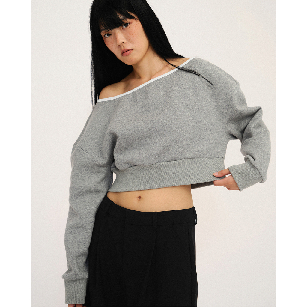 Áo Sweater Dáng Ngắn Trễ Vai | Naive Boat Neck Sweatshirt | White On Denim