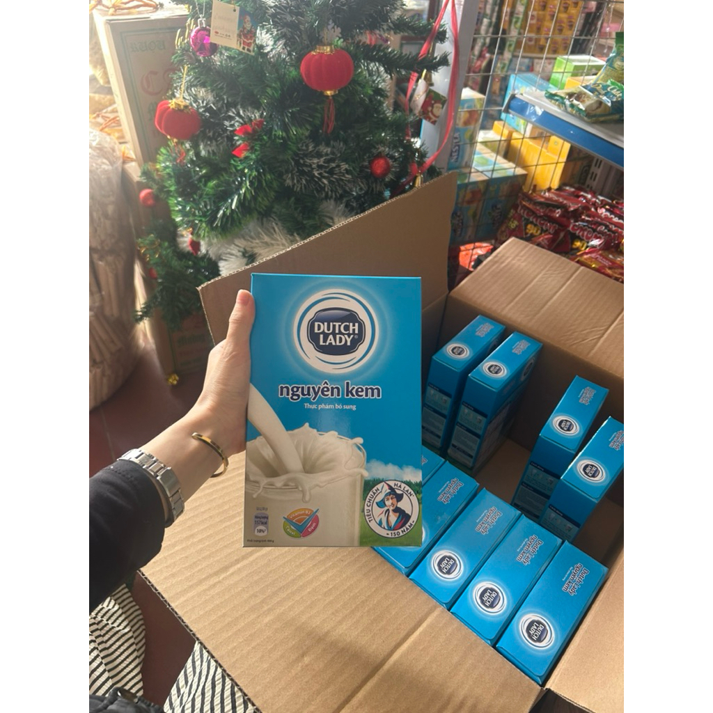 Sữa bột Dutch Lady nguyên kem hộp 400g
