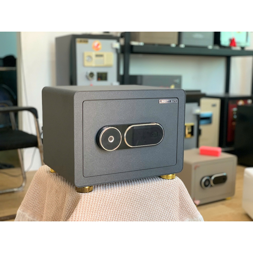 Két Sắt Mini LIBERTY LB30s <16 ± 3KG> - Giải Pháp Bảo Vệ An Toàn, Sang Trọng Cho Mọi Gia Đình