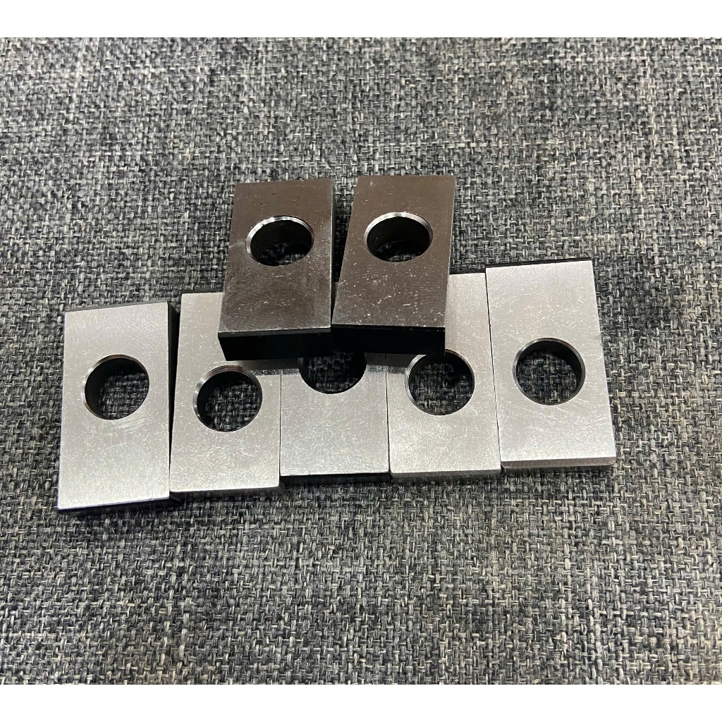 Gối nhíp cao su 30x15 ( ĐVT: cái)