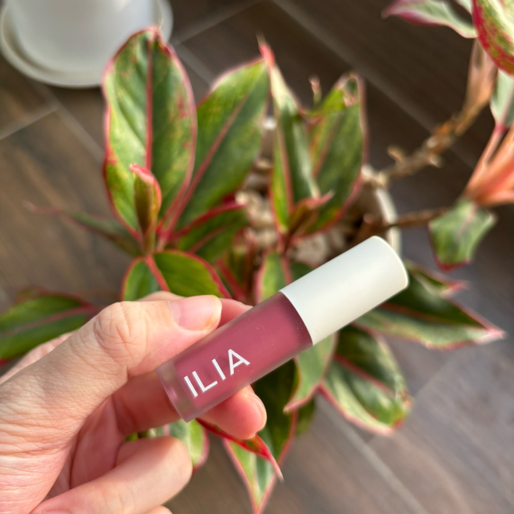 Son ILIA Balmy Gloss Tinted Lip Oil