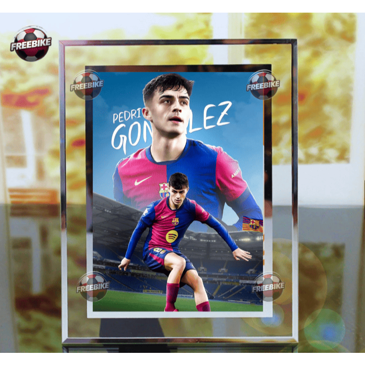 KHUNG POSTER PEDRI GONZÁLEZ BẰNG KÍNH PHA LÊ CAO CẤP MẪU 2