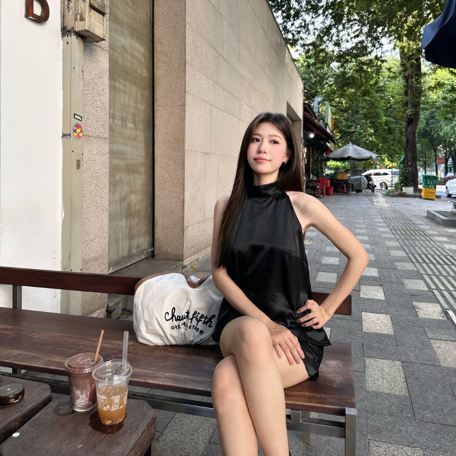 Set Lụa Xinh Outfiz Urban - Áo Yếm Cổ Cao & Quần Short Trendy