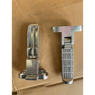 Để chân sau xe điện Ninja giá 1 đôi 2 bên