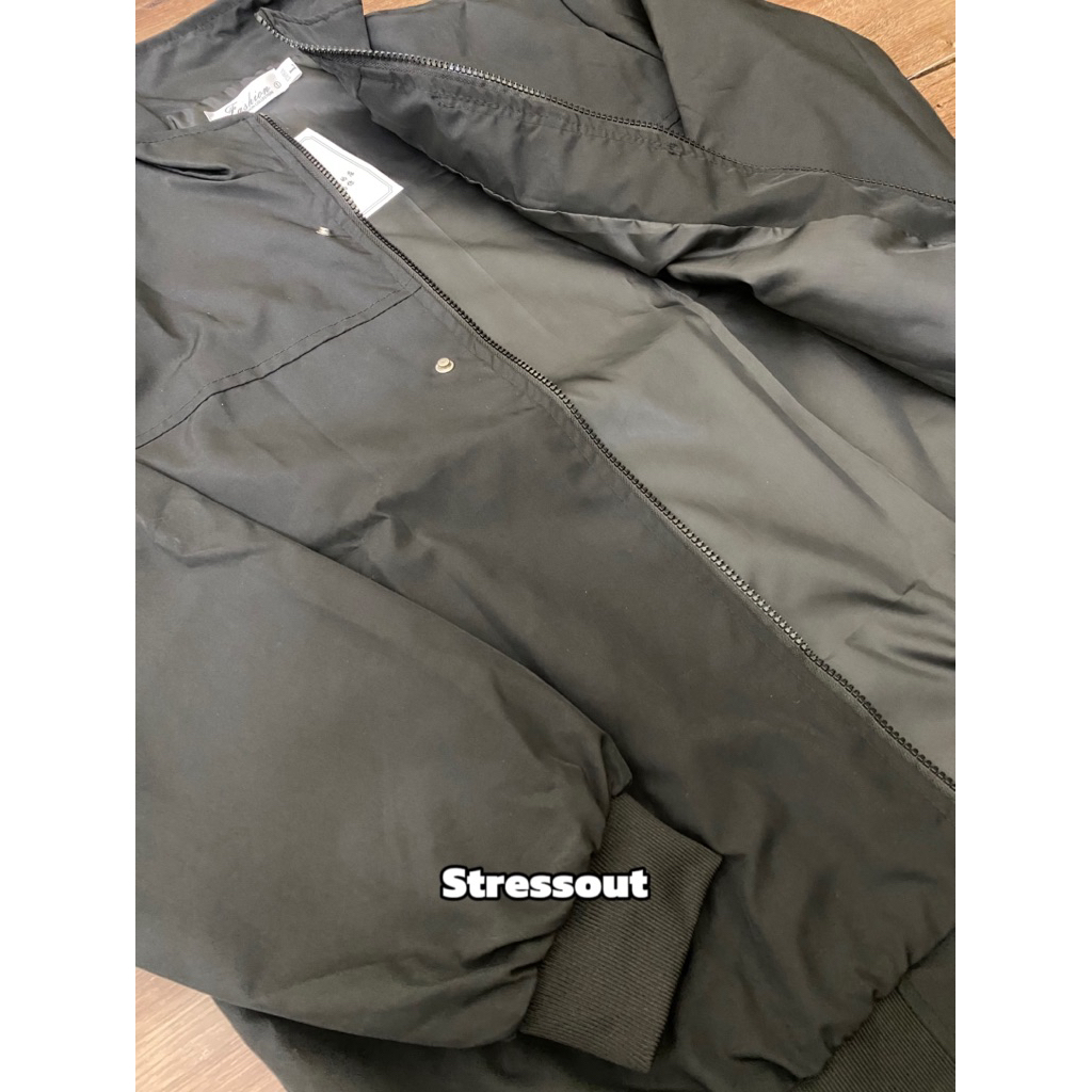Áo Khoác Bomber Có Cổ Form Rộng Unisex Basic Màu Đen Dễ Mặc-Stressout | BigBuy360 - bigbuy360.vn