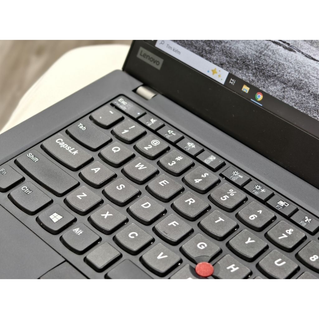Laptop xách tay cũ giá rẻ Thinkpad x13 doanh nhân cấu hình cao gaming văn phòng