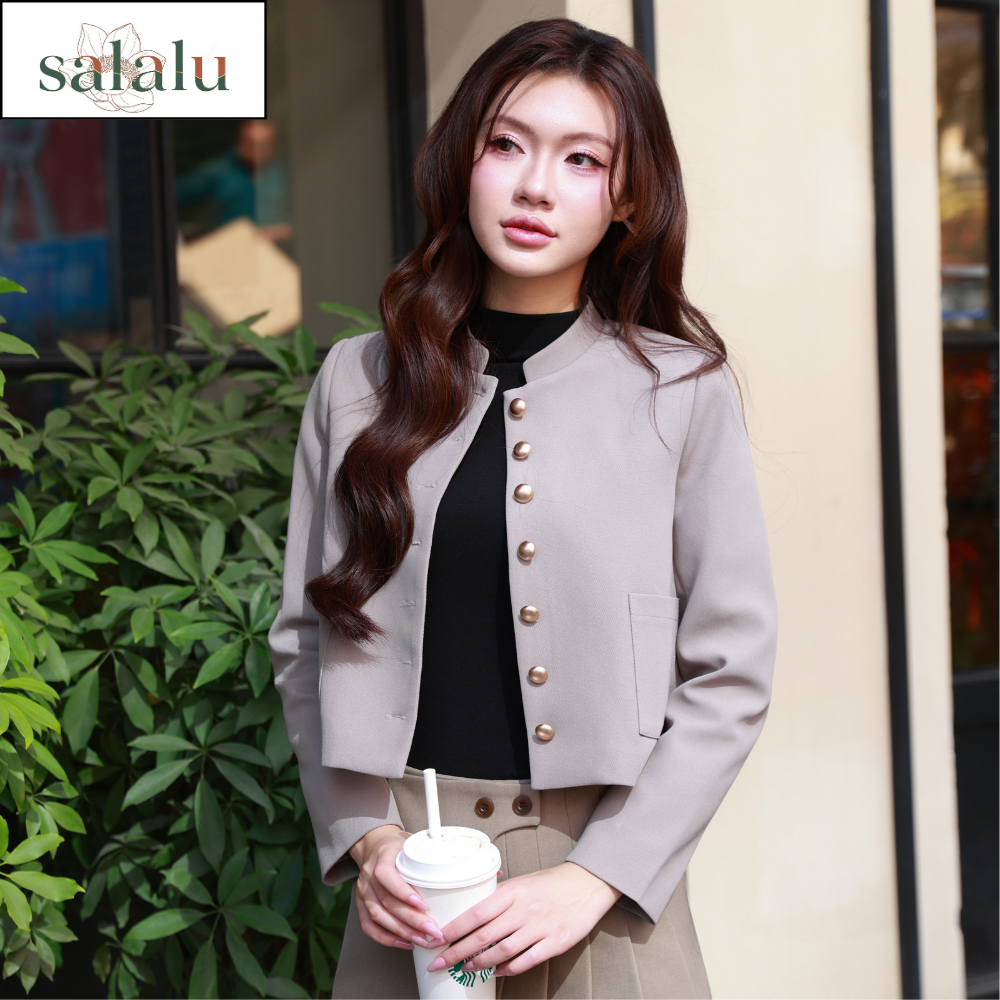 Salalu Áo Blazer Dáng Ngắn Đính Khuy Đồng Thanh Lịch | BigBuy360 - bigbuy360.vn