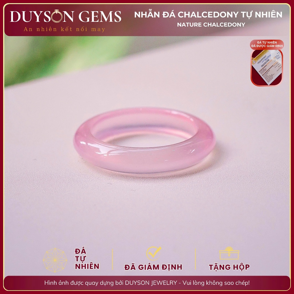 Nhẫn khối Chalcedony tự nhiên màu Hồng Madagascar chất băng – Khởi quang | Duyson Gems