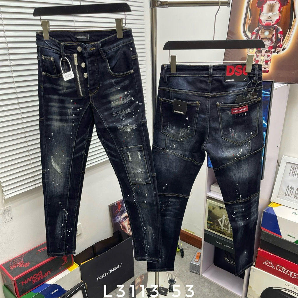 Quần jean nam D2 biker khoá lệch xanh đậm mài bạc rách xước vá vải vảy sơn 4 cúc QJ793P