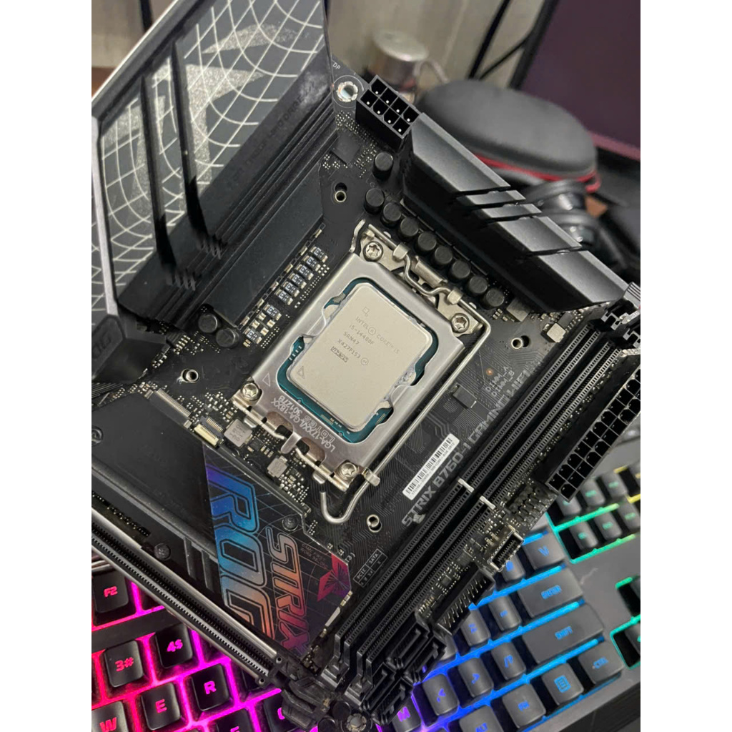 Combo i5 14400f / Rogstrix B760