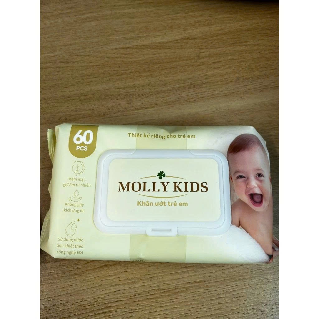 Khăn Ướt Molly Kids Không Mùi Tiện Lợi