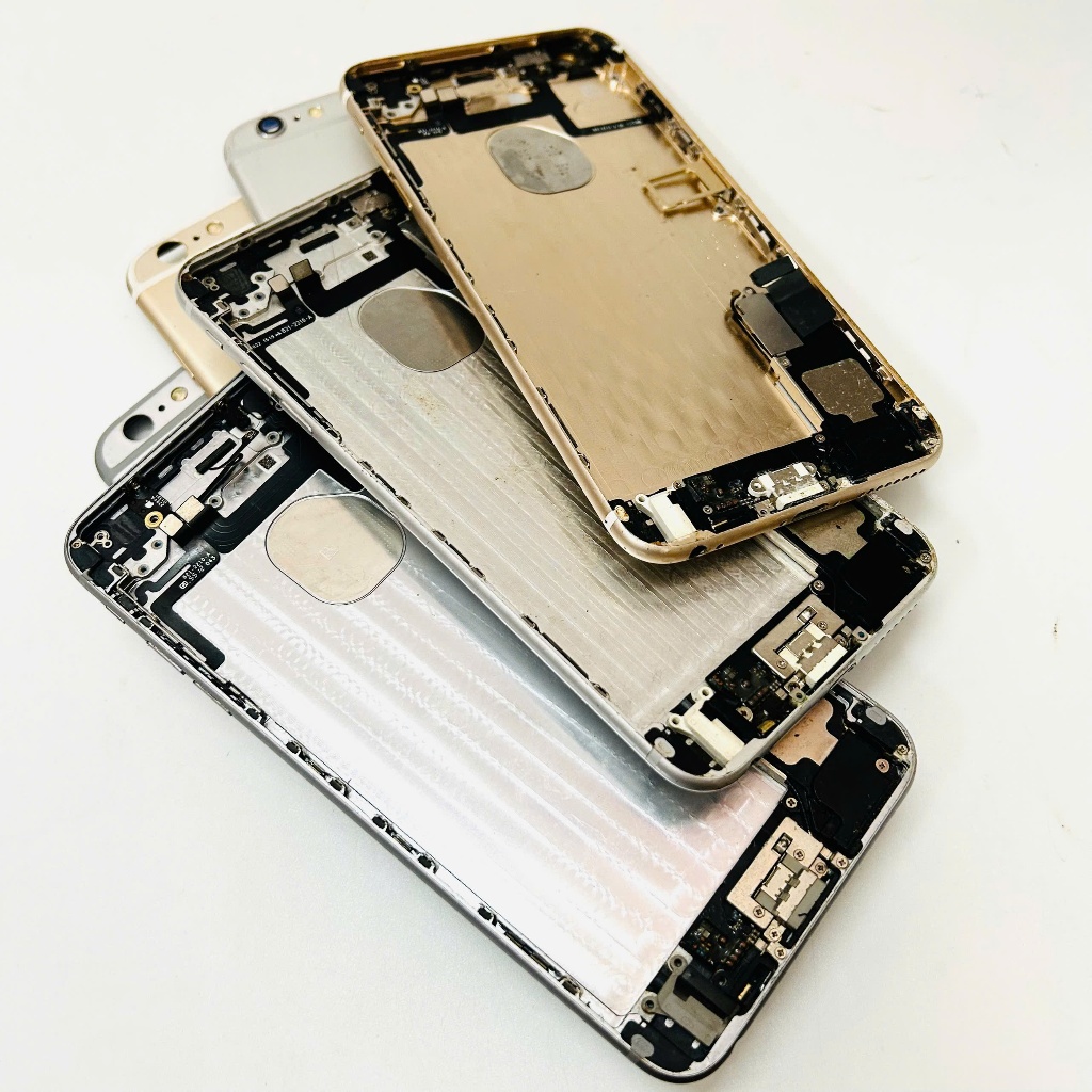 Cụm (6Plus) zin tháo máy ngoại hình vỏ cũ 80% các linh kiện bên trọng cụm hoạt động tốt