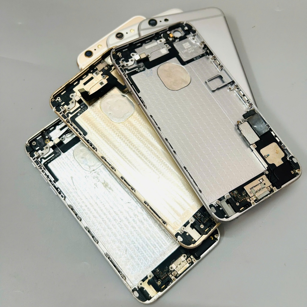 Cụm lưng zin máy thay thế cho điện thoại (6Plus) màu vàng, xám, trắng vỏ cũ 80%