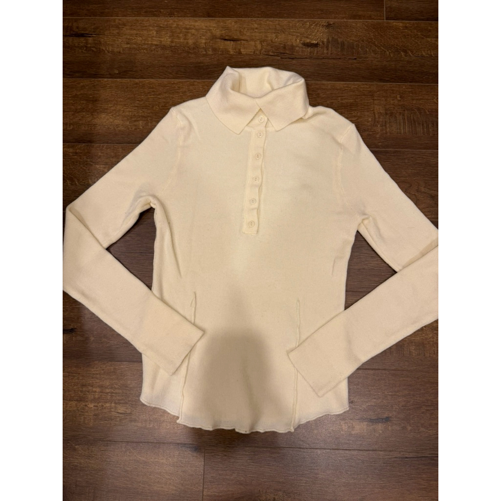 Áo thun len Happy hahaha size S màu trắng kem