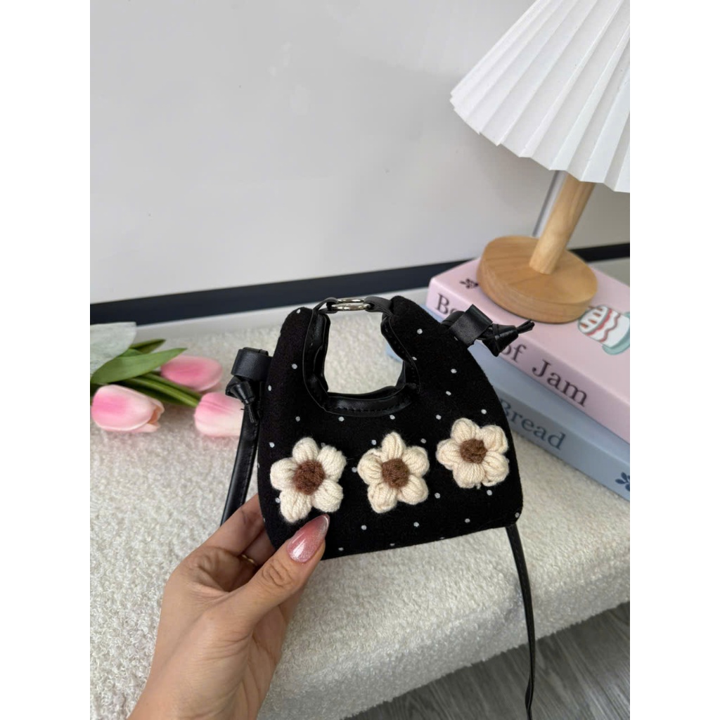 Túi đeo chéo nữ mini vải nỉ thêu hoa chấm bi, túi xách tay dáng nhỏ xinh đi chơi đi dạo hằng ngày Đăng Túi DK428 | BigBuy360 - bigbuy360.vn