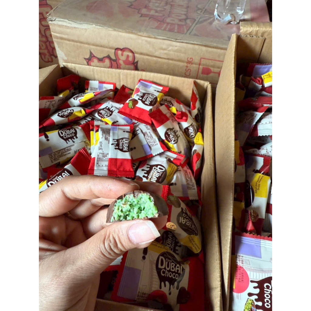 [ SOCOLA ] Combo 500g Socola Dubai nhân sợi/ sô cô la hạt dẻ cười/ Hạt phỉ/ sữa dừa Dubai thơm ngon