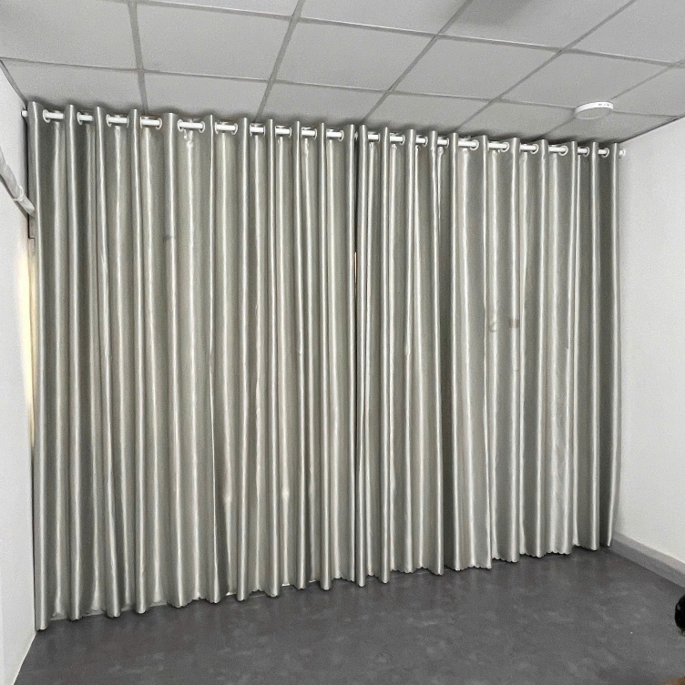 Rèm Cửa Sổ Màu Xám Trắng