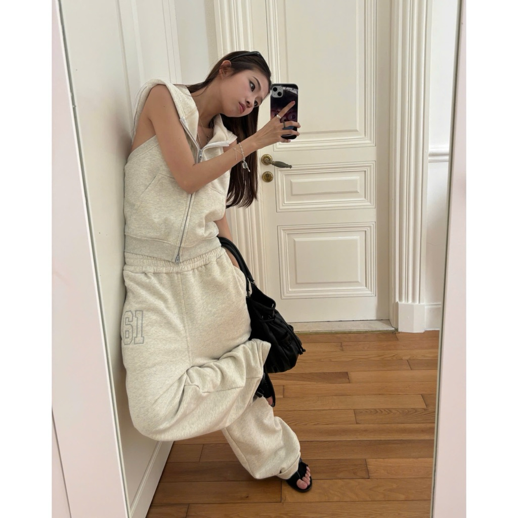 61COMFY MBH061 SWEATPANTS - Quần nỉ dài thêu số 61