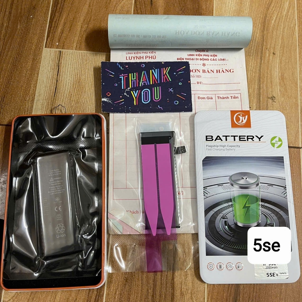 Pin 5se 2010mah pin hộp mới(ảnh thật)