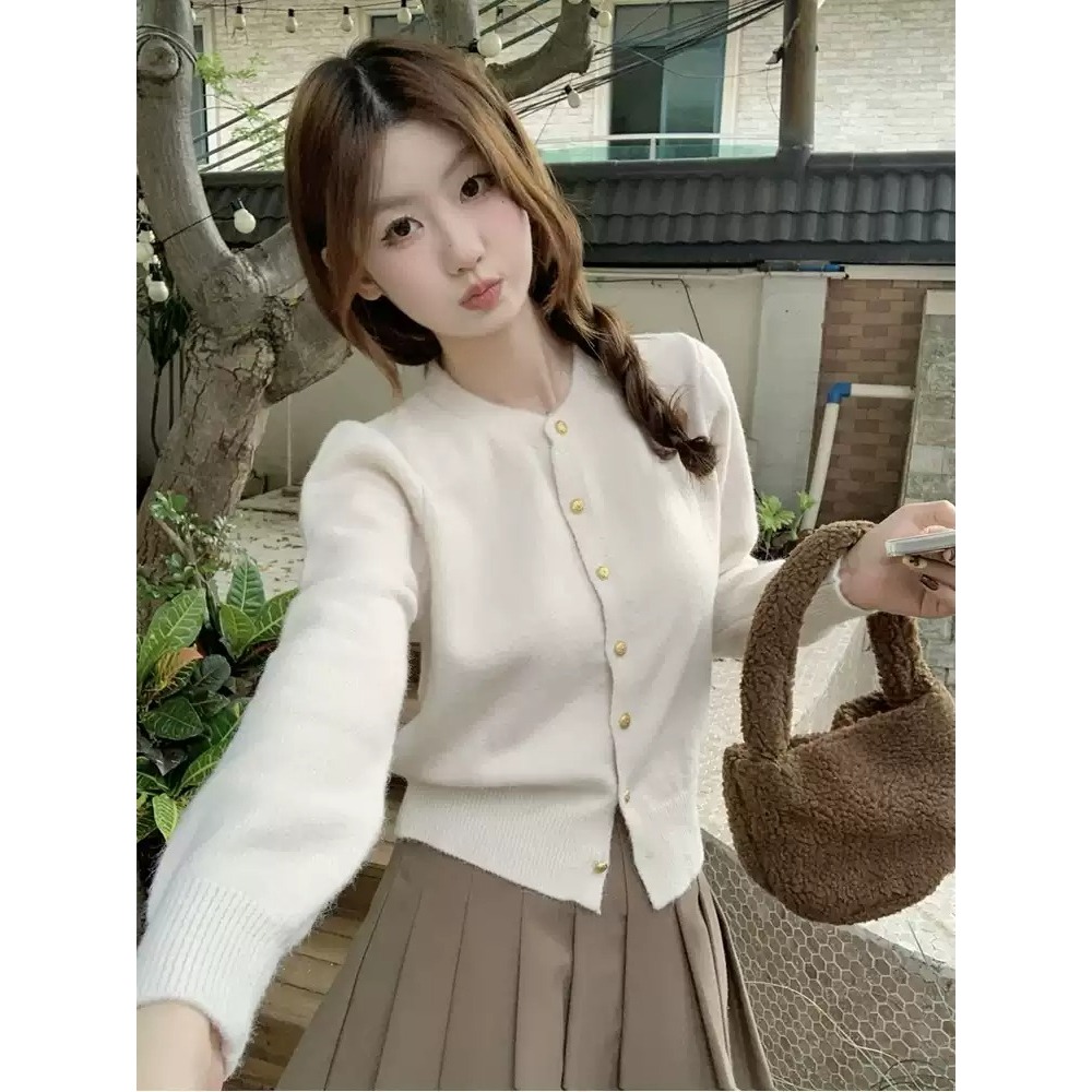 Áo Cardigan Len Lông Thỏ Mác EGG Cúc Đồng Basic Dày Dặn