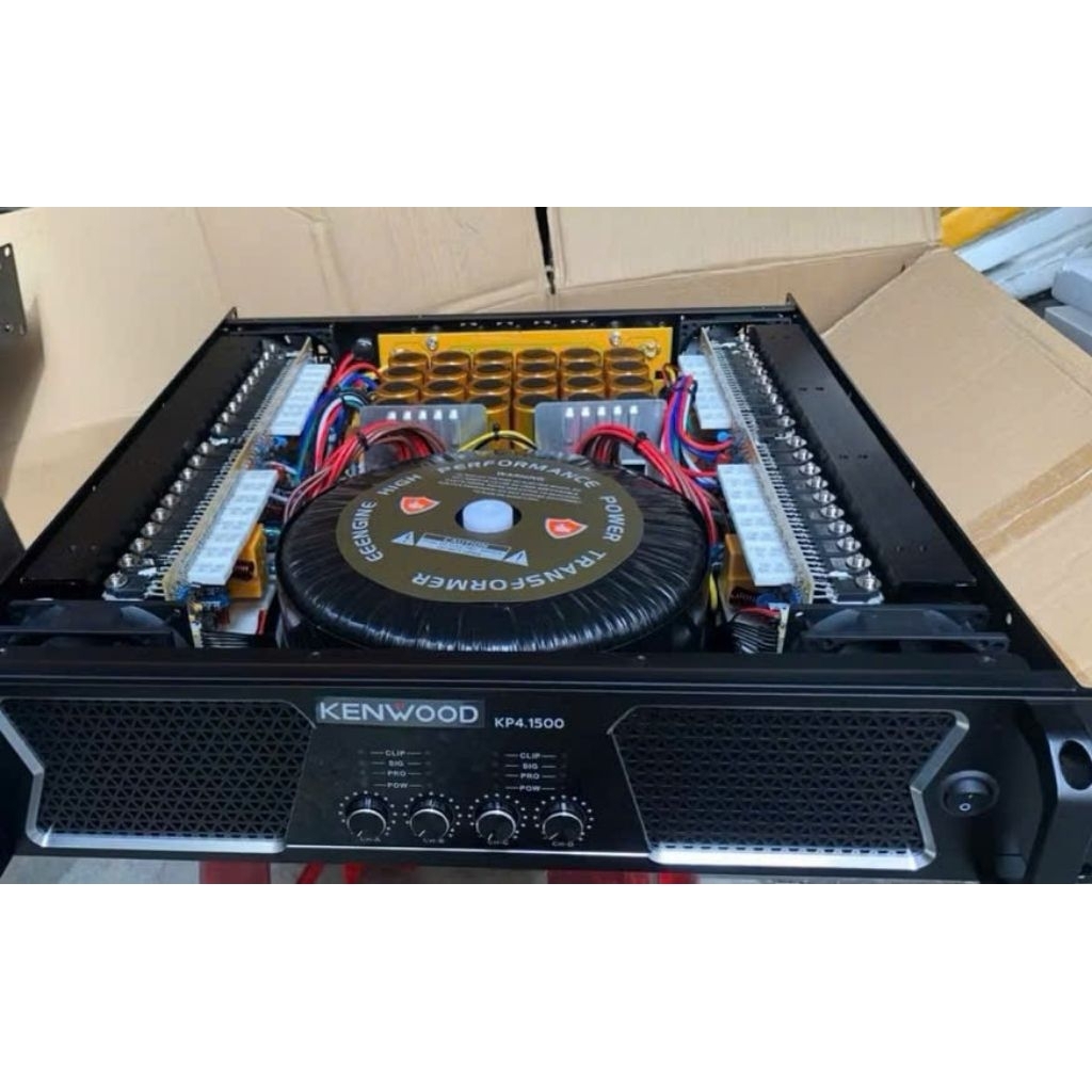 Cục Đẩy 4 Kênh KENWOOD KP4.1500. 80 SÒ