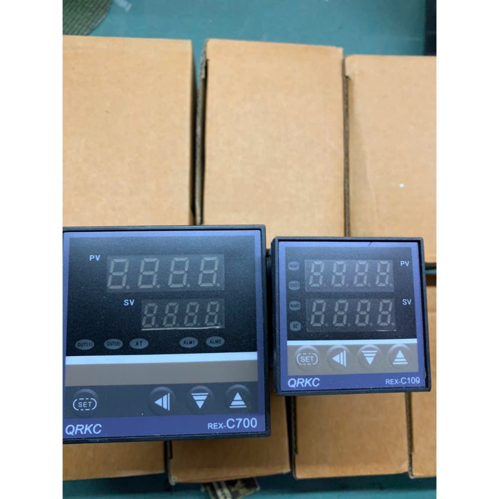[LOẠI TỐT] Đồng hồ điều khiển nhiệt độ REX-C700 , REX-C100 đầu ra relay (0-400°C)