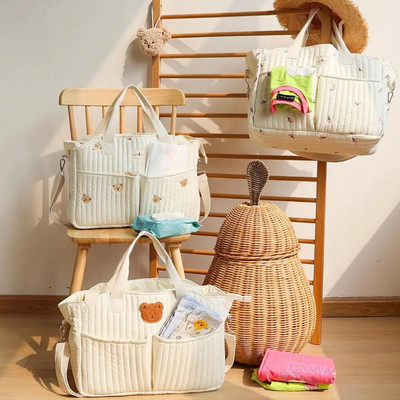 Túi Xách Bỉm Sữa Cho Mẹ Và Bé Đa Năng Giữ Nhiệt Nhiều Ngăn Phong Cách Hàn Quốc KidsWorld thêu gấu