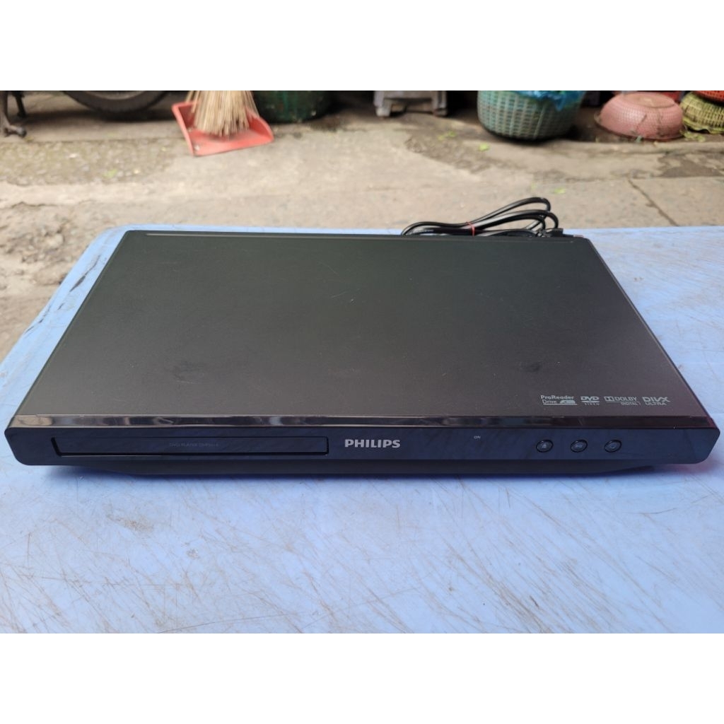 Philips DVP-3010/98 DVD/CD/MP4/MP3 Player còn mới 95% 😍. Hàng đã qua sử dụng, chính hãng nhập khẩu.
