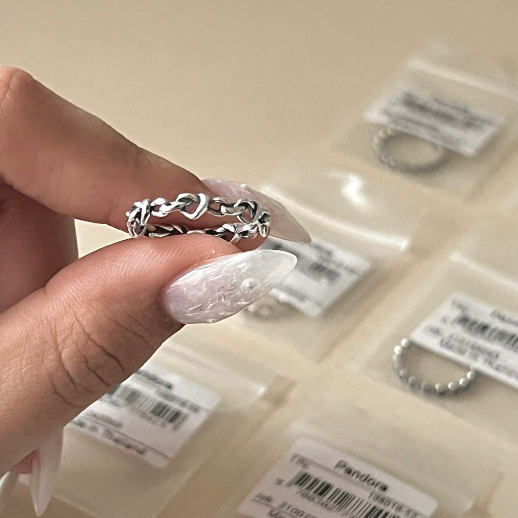 Nhẫn Pandora Knotted Hearts Ring Màu Bạc