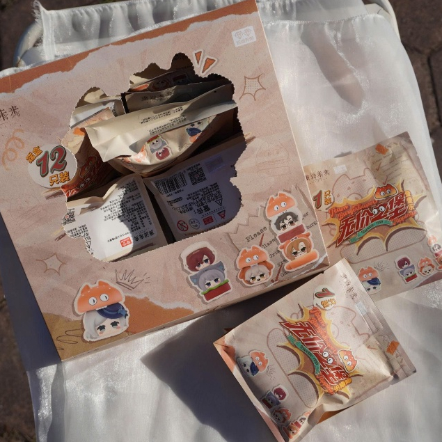 [Hàng sẵn][Chính hãng] Túi mù figure Reverse: 1999