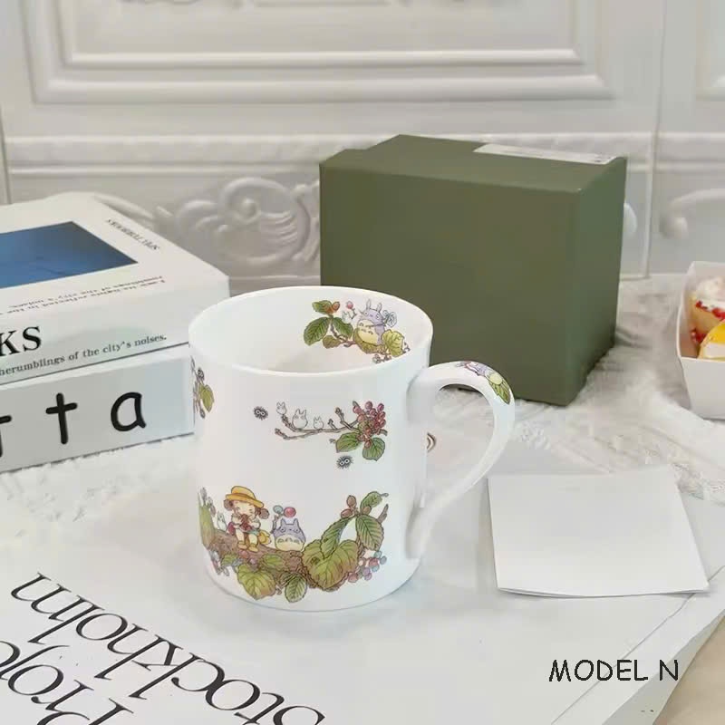 Ly gốm sứ Nhật Bản Hiệu Noritake My Neighbor Totoro Mug 400ml Snake Strawberry - Noritake My Neighbo