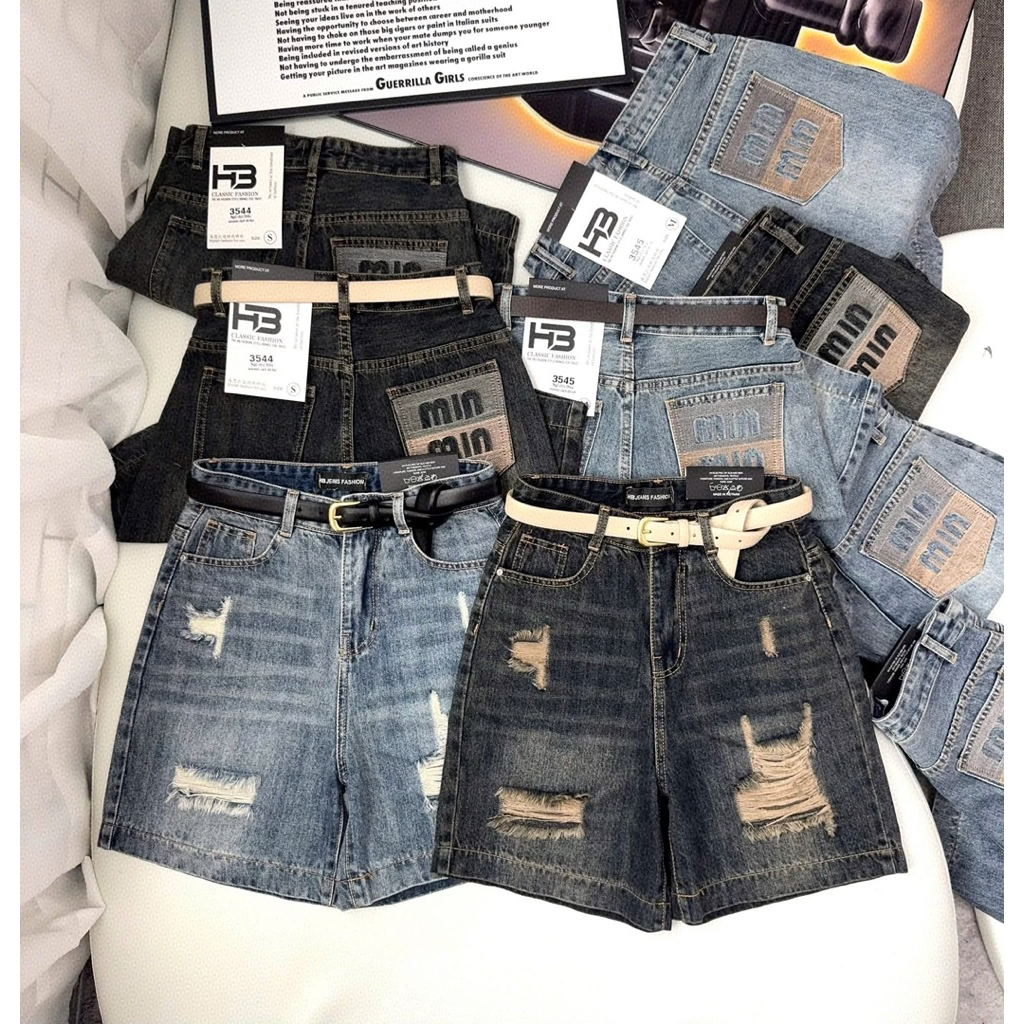 Quần Jean Ngố Nữ Rách , Túi Thêu MiuMiu