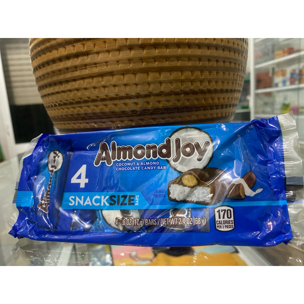 CHOCOLATE SỮA DỪA MIX HẠT HẠNH NHÂN- ALMOND JOY SNACK 5 PACK- 85grs