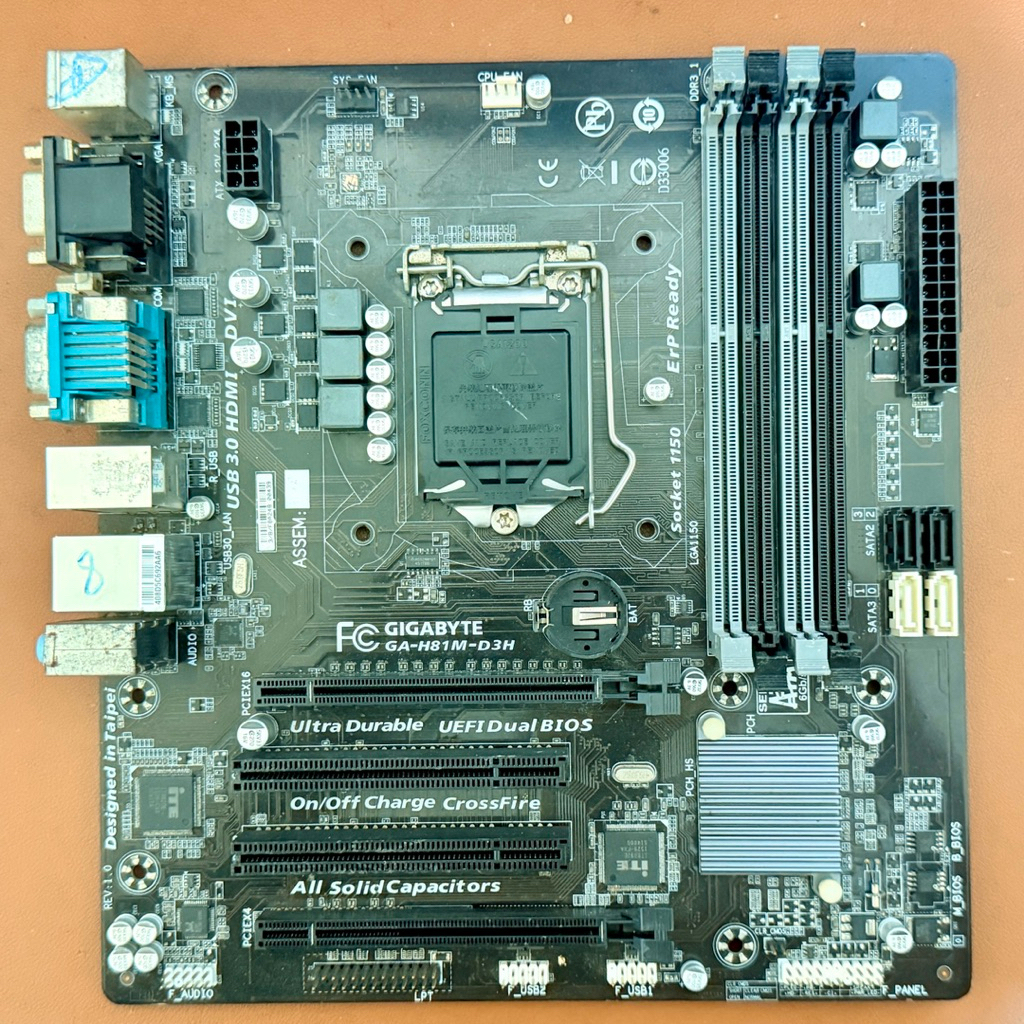 Gigabyte GA-H81M-D3H sử dụng chipset Intel H81 và socket LGA 1150, hàng tháo máy bảo hành 1 tháng