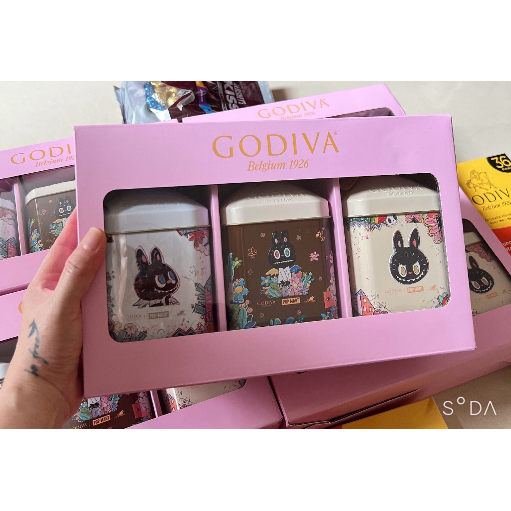 SOCOLA HỘP QUÀ GODIVA Gift Set 237G MIX 3 VỊ - HỘP THIẾC