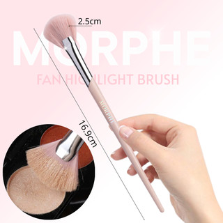 Cọ Trang Điểm Highlight Morphe Fan Highlight Brush M208 – Đầu Cọ Dạng Quạt Nhỏ, Bắt Sáng Tinh Tế