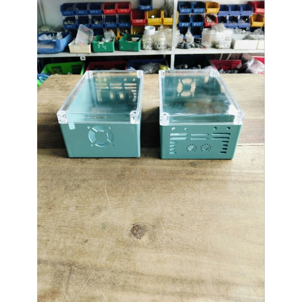 Hộp phay sẵn 200x120x75 mm tặng kèm ốc.