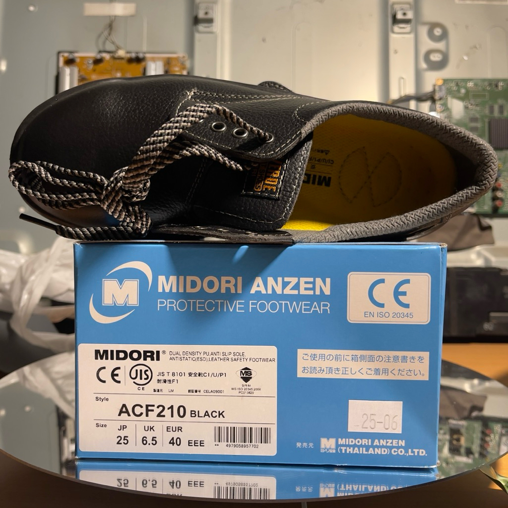 giày Midori anzen ACF210 thương hiệu nhật bản