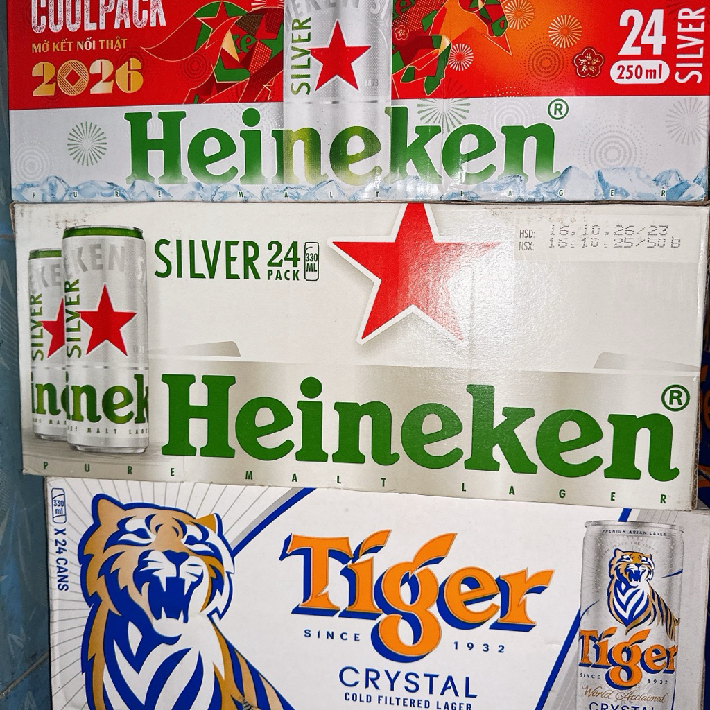 Thùng 24 lon bia Heineken Bạc 330ml (Ken Cao) Date Mới