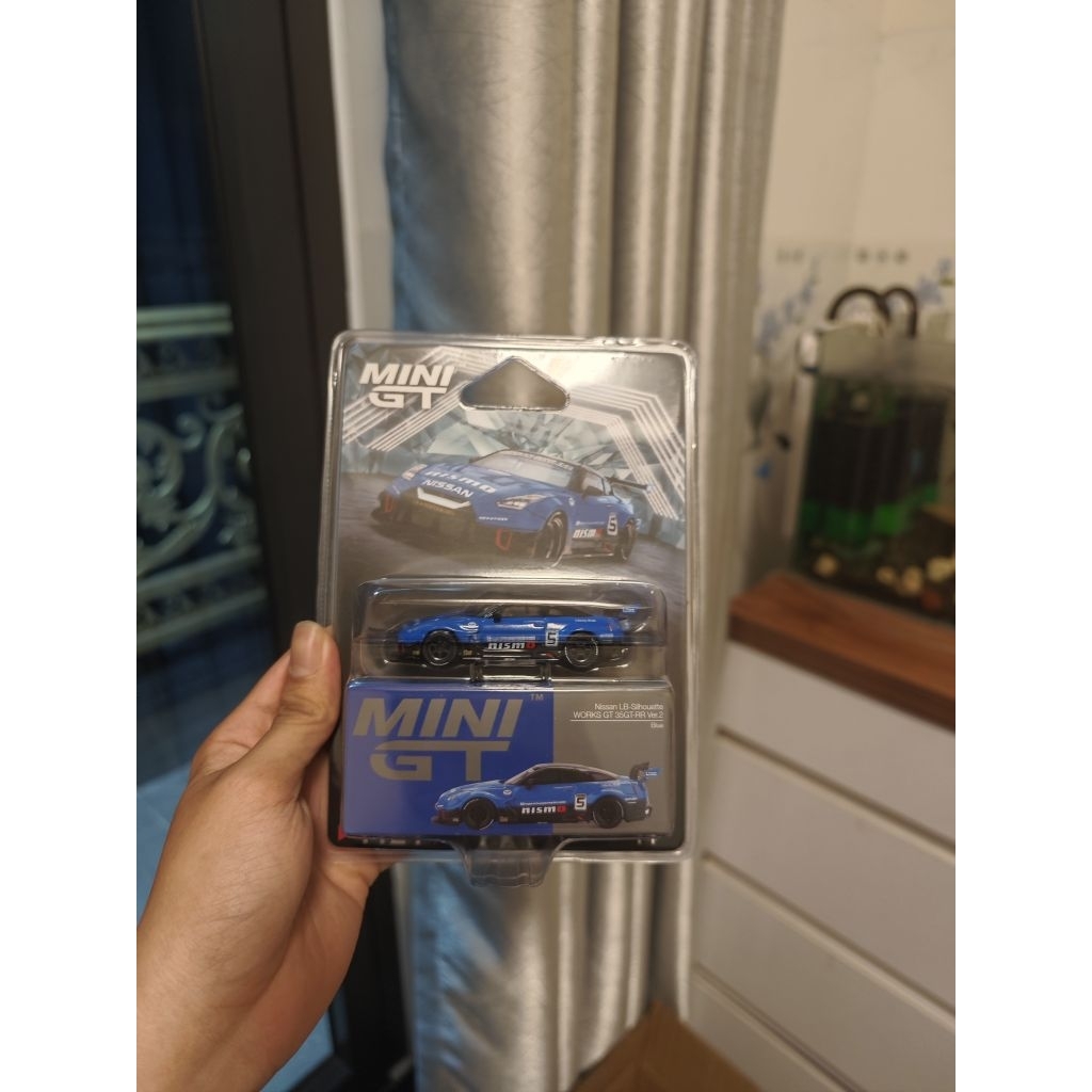 [xesamset]MINI GT – Nissan LB-Silhouette WORKS GT 35GT-RR Ver.2 (Blue)