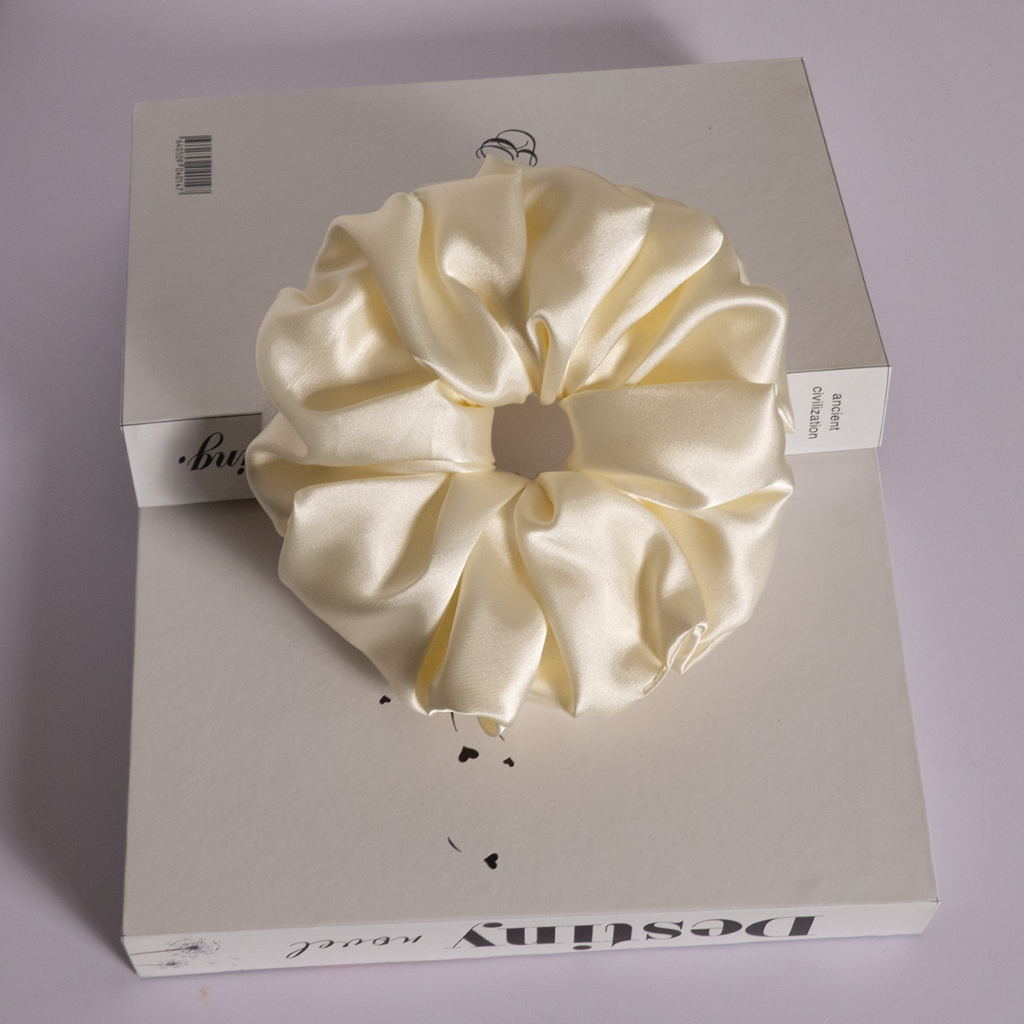 [SIÊU TO] Dây buộc tóc Ivory Bloom Cao Cấp - Ivory Bloom Scrunchie - Big size XXL