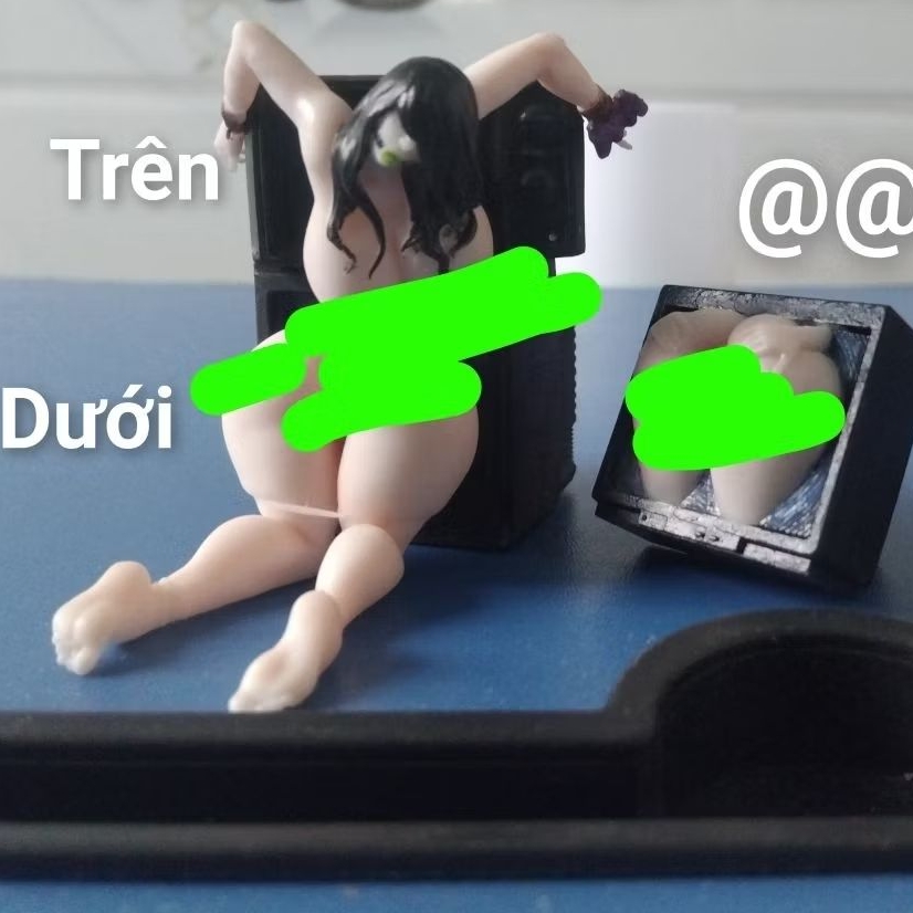 Figure horrified ghost girl TV (3-4cm)