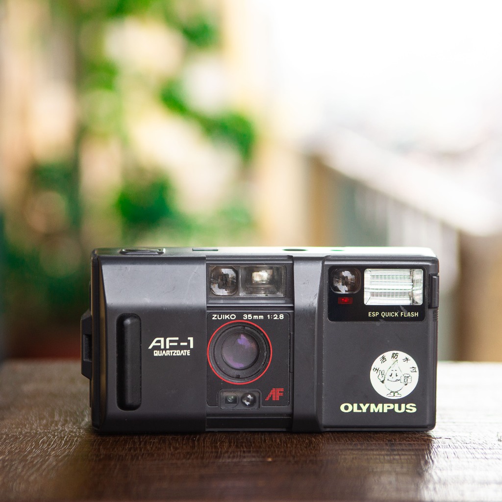 OLYMPUS AF1 QUARTZ DATE [PNS/135mm]