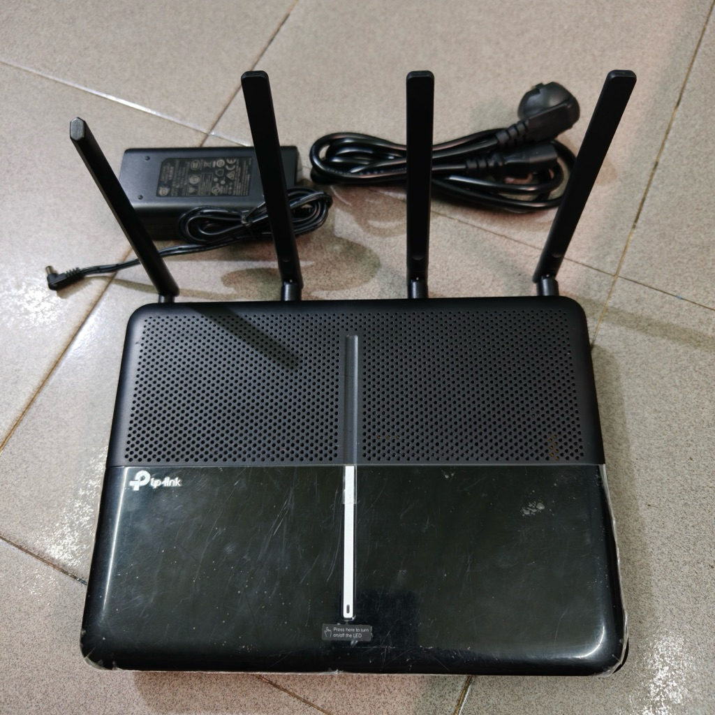 Bộ phát wifi Tp-link Archer C3150 V2 AC3150Mbps đẹp ( qua sử dụng )